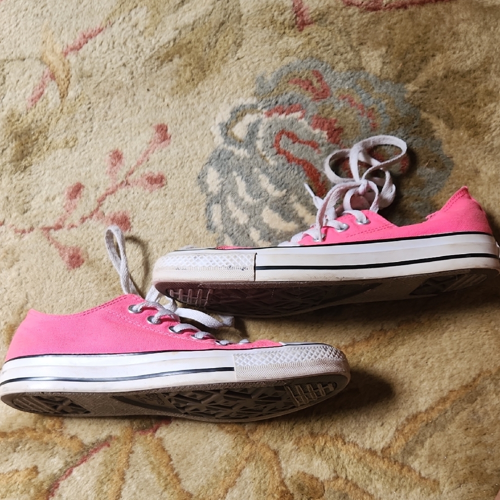 Converse All-Star, Low Profile, Hot Pink, Size 8